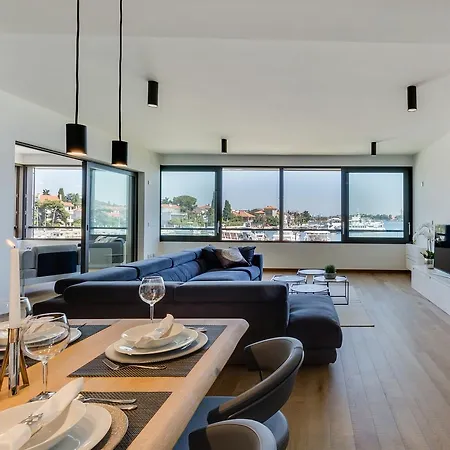 Luxury Olea With Jacuzzi & Pool Apartment Zadar