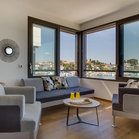 Apartment Luxury Olea With Jacuzzi & Pool
