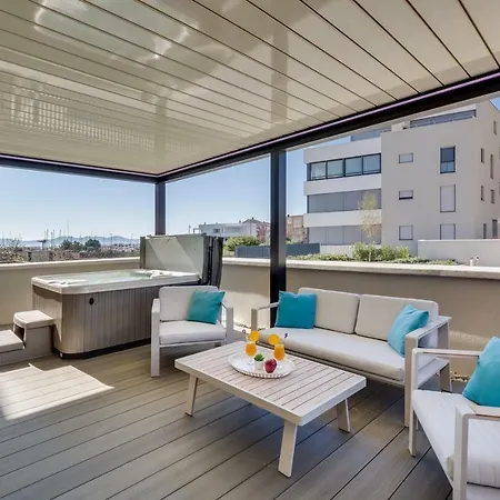 Apartment Luxury Olea With Jacuzzi & Pool Zadar